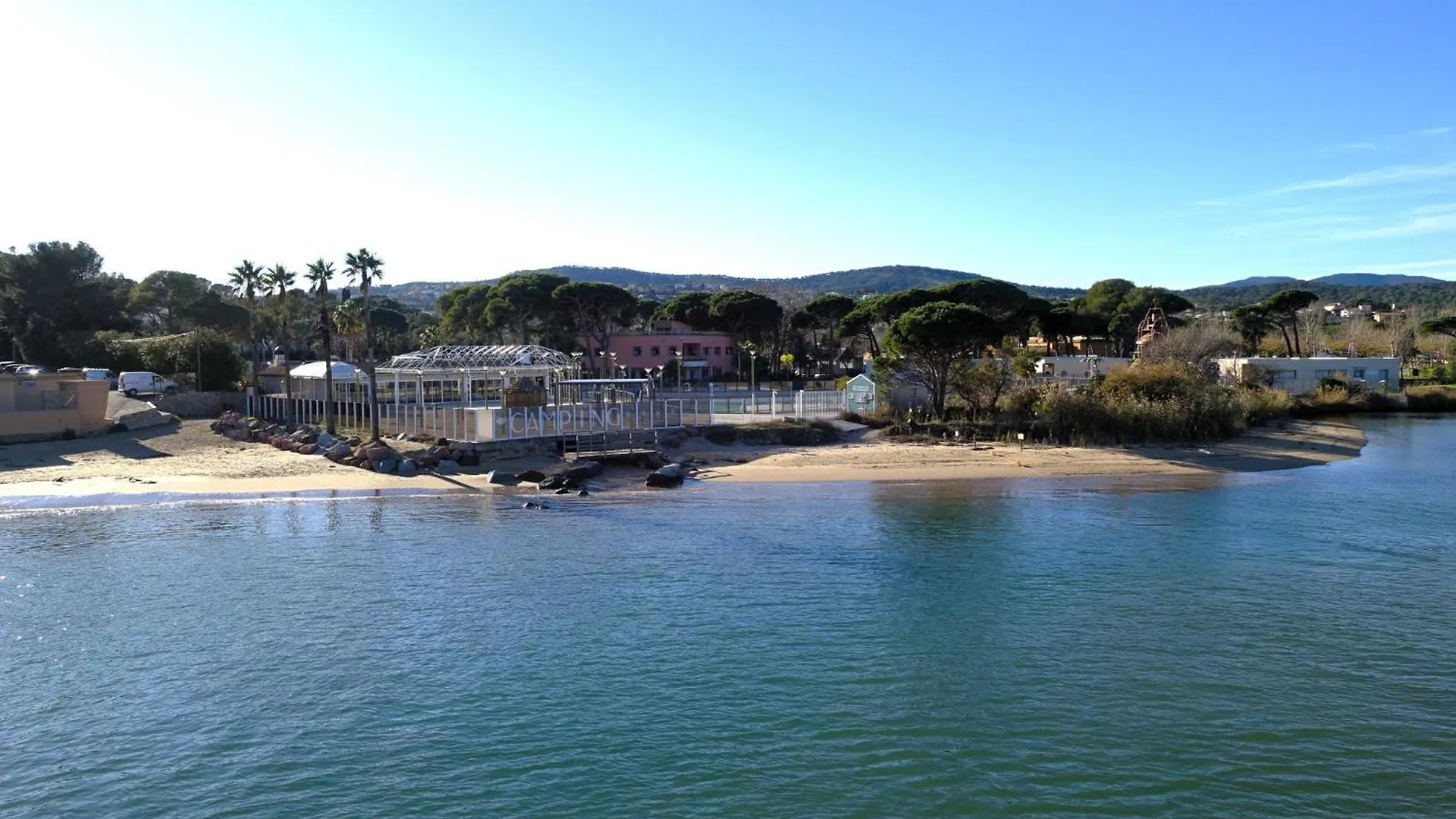 Apartment Les Calanques D'Azur By Interhome Saint Aygulf 0*,