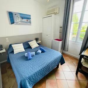 2* Hotel L'escale Au Soleil