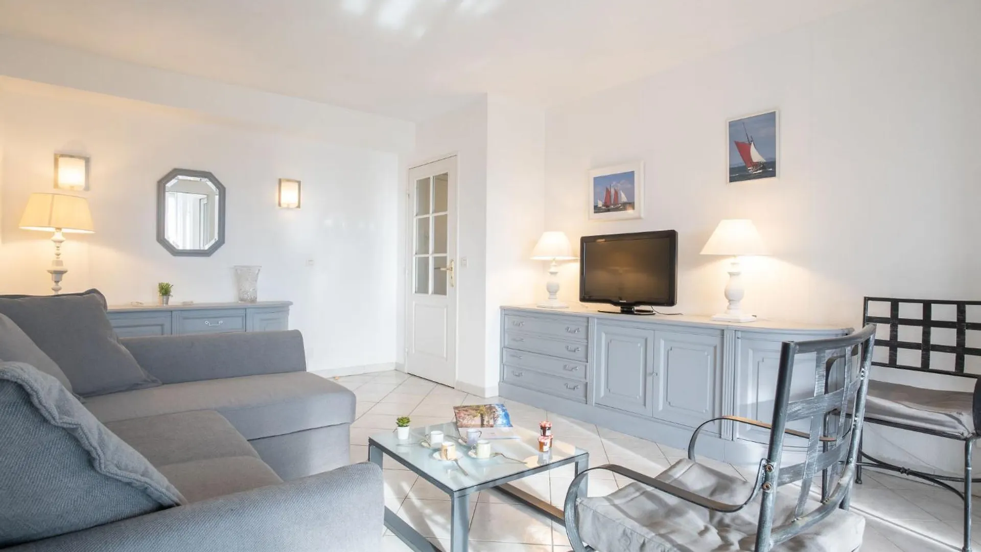 Apartment Les Calanques D'Azur By Interhome Saint Aygulf France